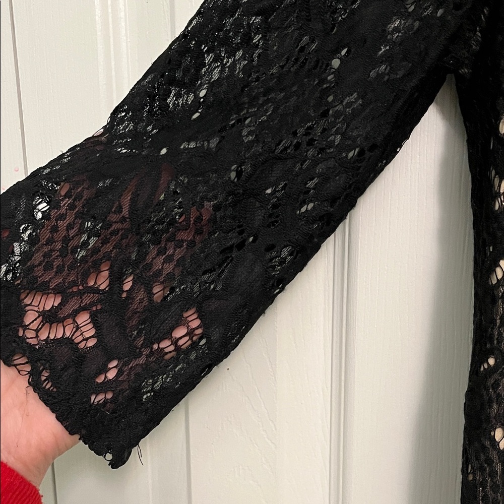 love, Fire Black Lace Blouse Medium - Picture 3 of 8